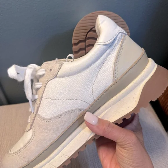 Madewell kickoff trainer, size 6M - Picture 4 of 5